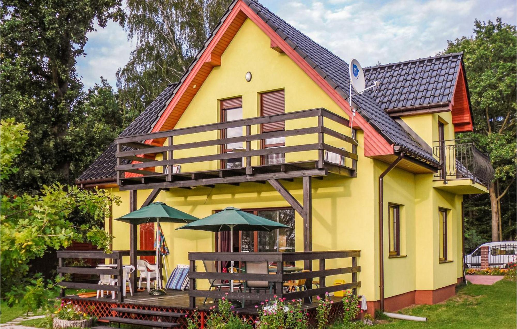 Gorgeous Home In Nowe Warpno With House Sea View Dış mekan fotoğraf